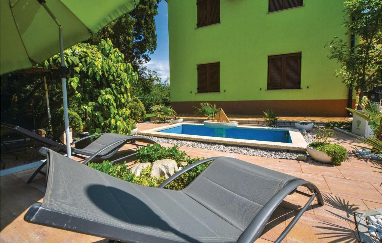 2 Bedroom Awesome Apartment In Portoroz Ngoại thất bức ảnh
